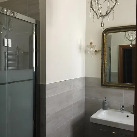 La Casa Di Emanuella - Rooms & International Suites Bari Exterior foto