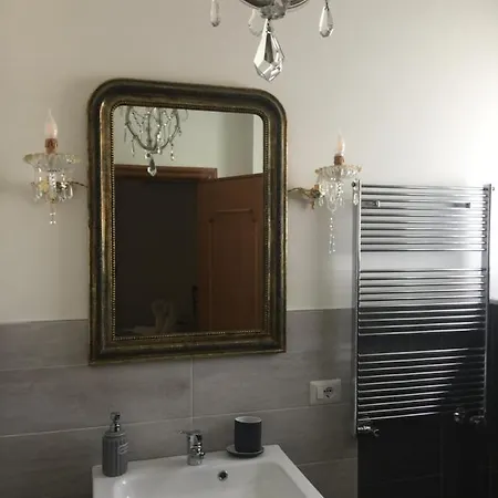 La Casa Di Emanuella - Rooms & International Suites Bari Exterior foto